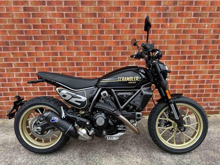 Ducati SCRAMBLER FULL THROTTLE