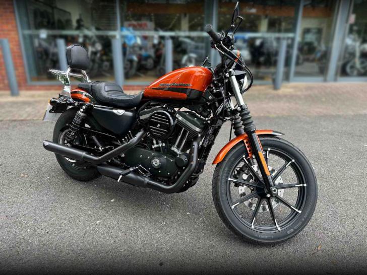 Harley-Davidson XL 883 N IRON 20 