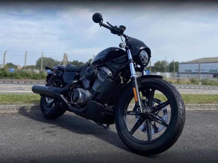 Harley-Davidson RH975 NIGHTSTER 