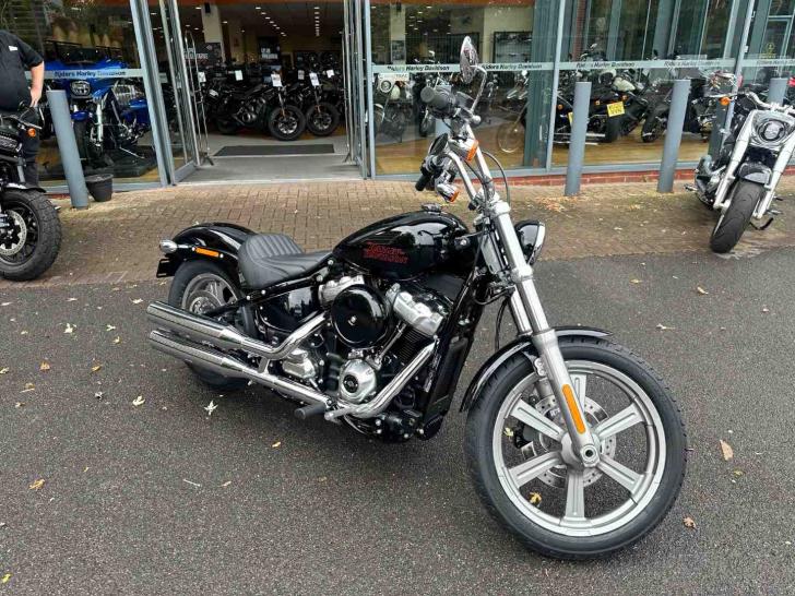 Harley-Davidson SOFTAIL STANDARD 