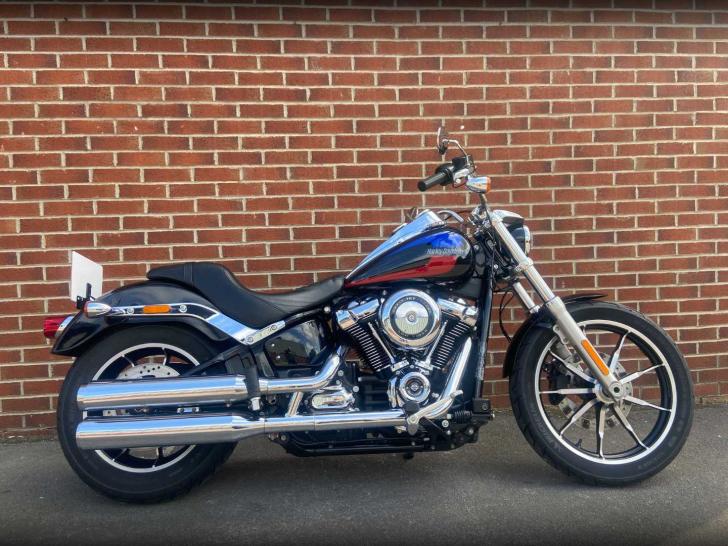 Harley-Davidson FXLR LOW RIDER 1745 18 