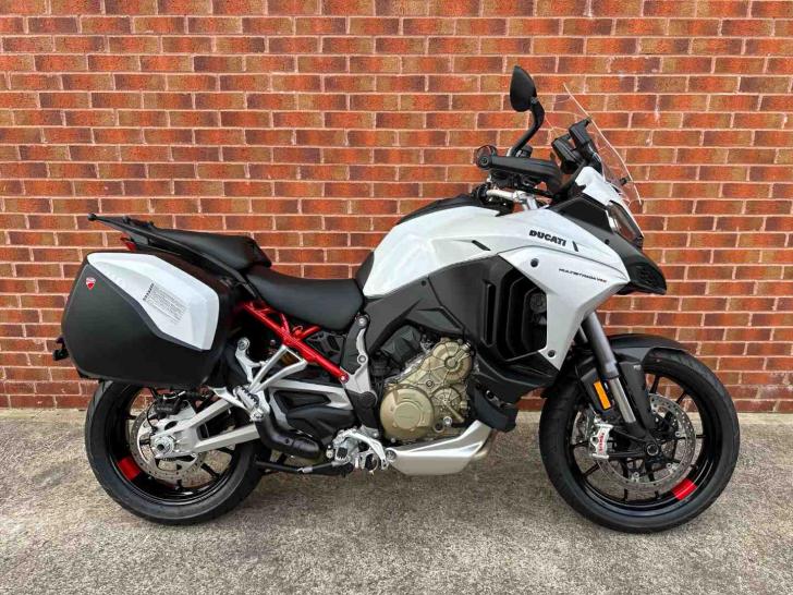 DUCATI MULTISTRADA V4 S FULL