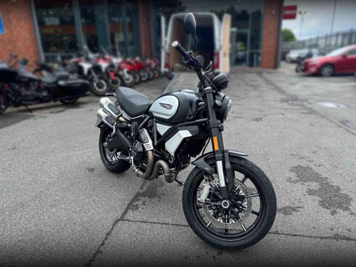 Ducati SCRAMBLER 1100 PRO DARK 