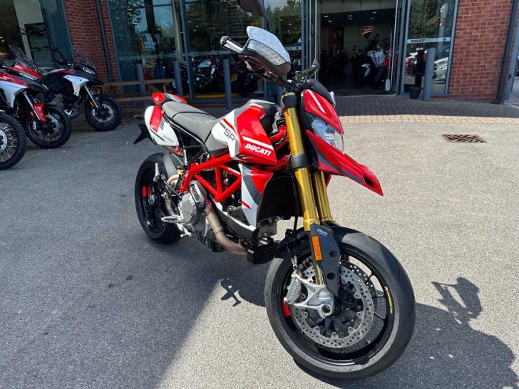 DUCATI HYPERMOTARD 950 SP