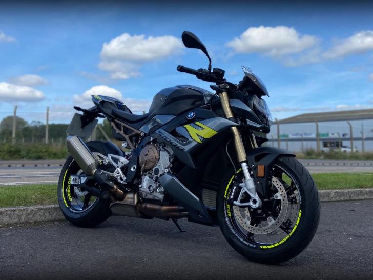 BMW S 1000 R SPORT