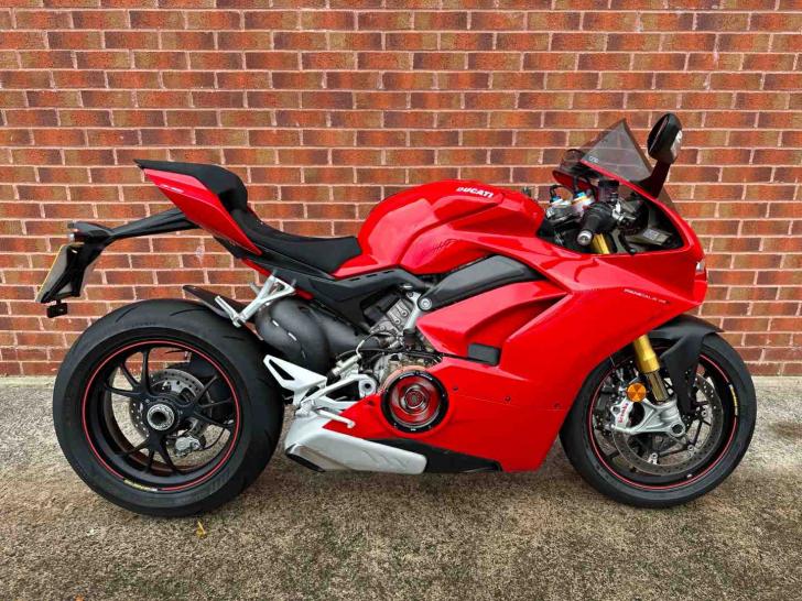 DUCATI PANIGALE V4 S