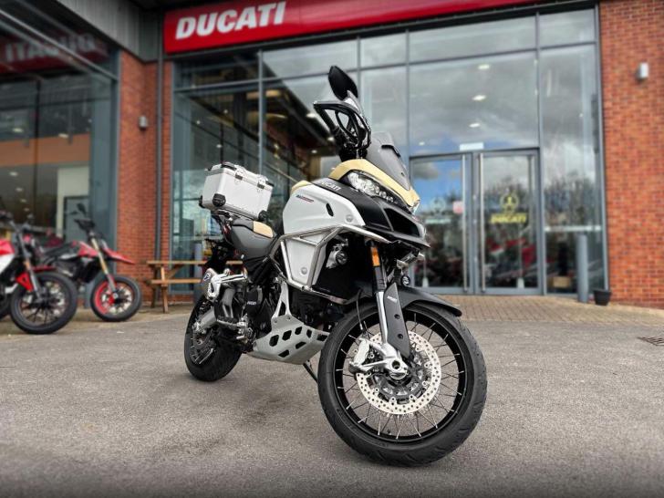 Ducati MULTISTRADA 1200 ENDURO PRO