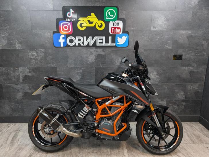 KTM 390 DUKE 2023 