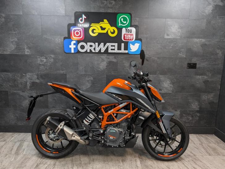 KTM 390 DUKE 2023 