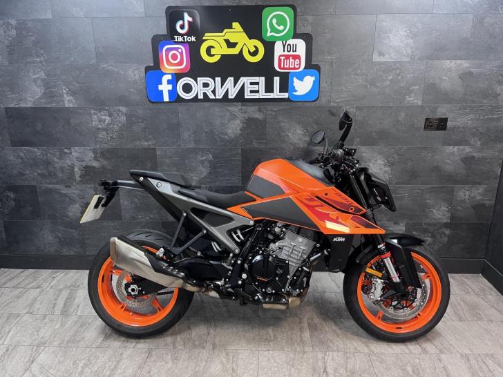 KTM 990 DUKE 2024 