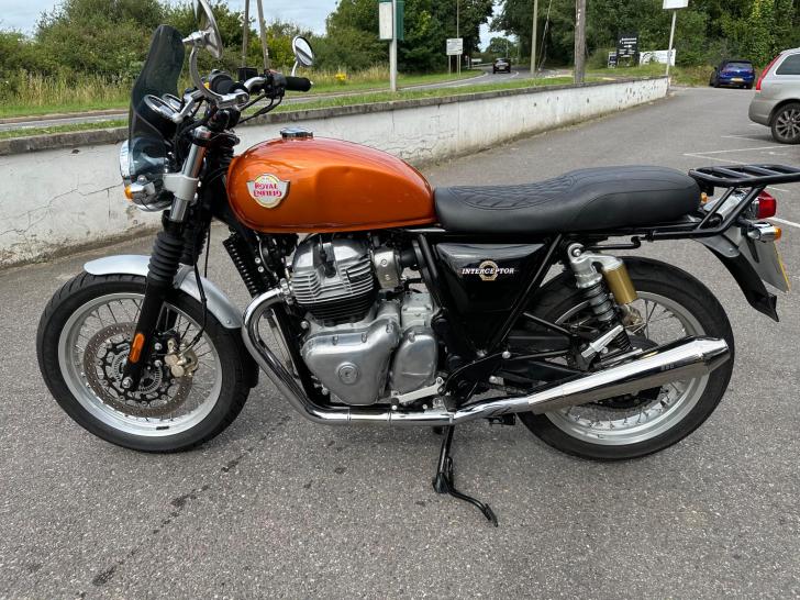 Royal Enfield INTERCEPTOR 650 ABS