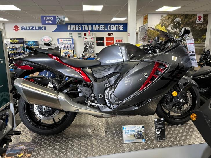 Suzuki GSX1300R HAYABUSA