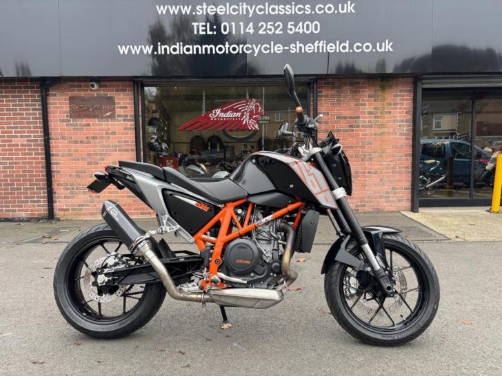 KTM 690 DUKE