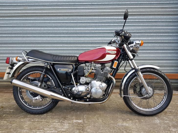 Classic bikes deals for sale triumph