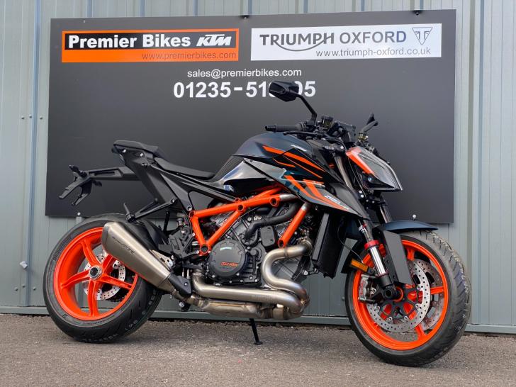 KTM 1290 SUPER DUKE R EVO