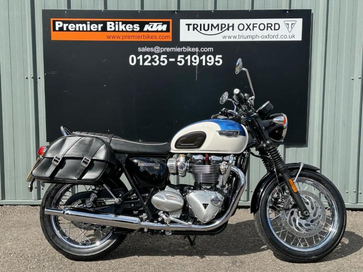 Triumph BONNEVILLE T120