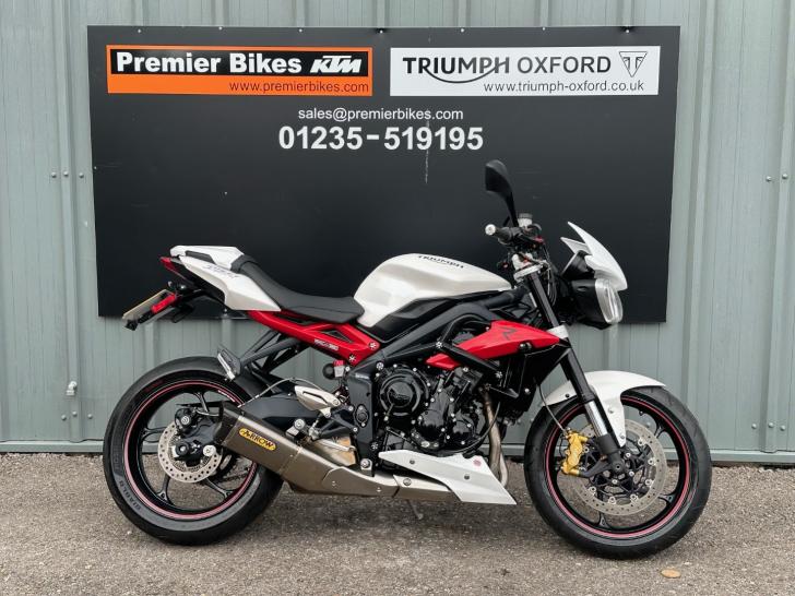 Triumph STREET TRIPLE 675 R ABS