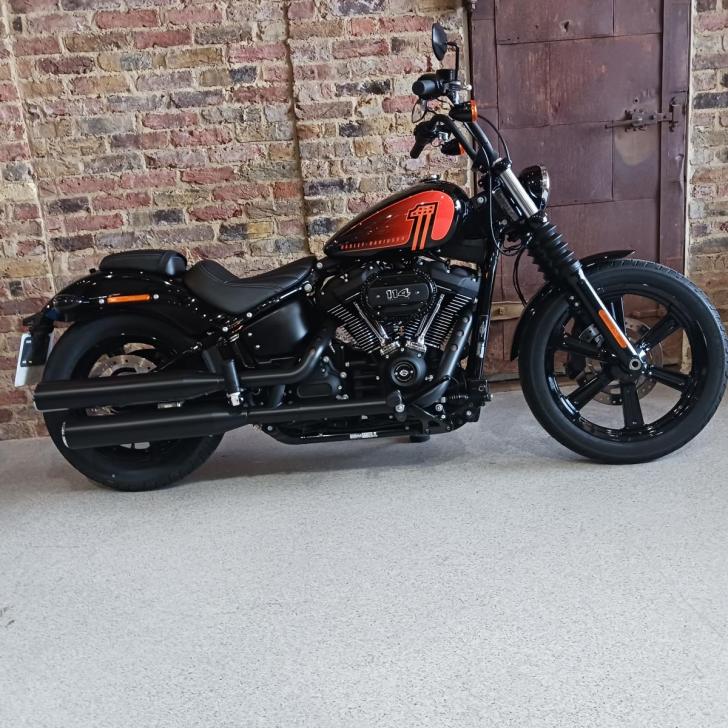 HARLEY-DAVIDSON FXBBS STREET BOB 