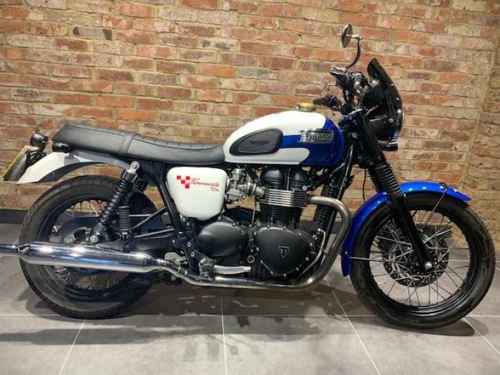 TRIUMPH BONNEVILLE T100 T214 