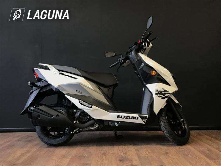 Suzuki UN125NE2M4 (AVENIS 125) 