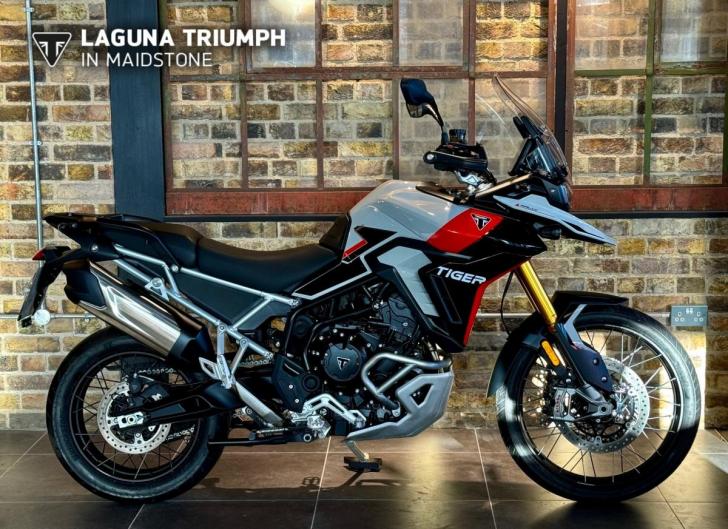 TRIUMPH TIGER 900 RALLY PRO