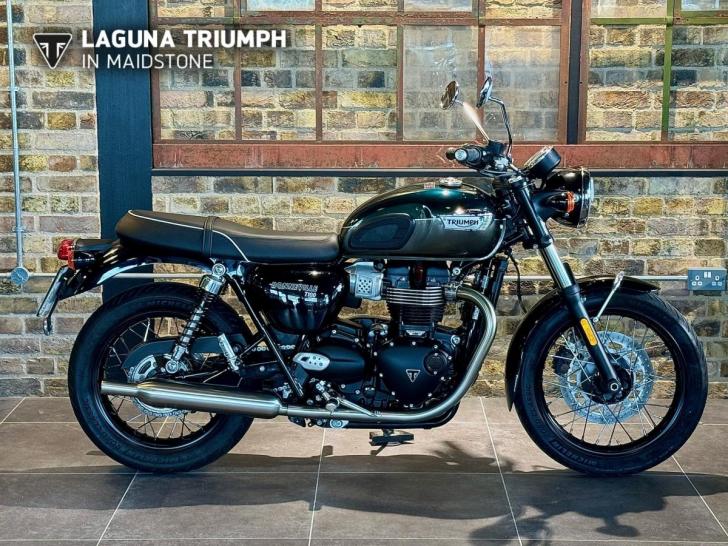 TRIUMPH BONNEVILLE T100