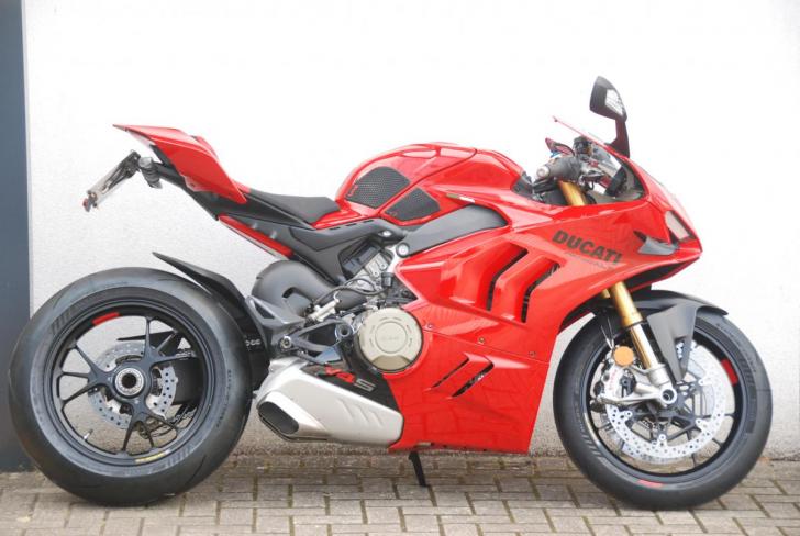 DUCATI PANIGALE V4 S