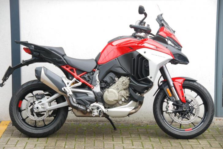 DUCATI MULTISTRADA V4 S RADAR