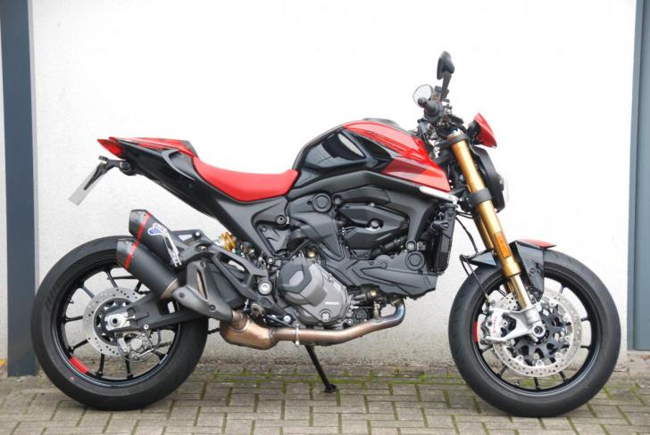 DUCATI Monster SP