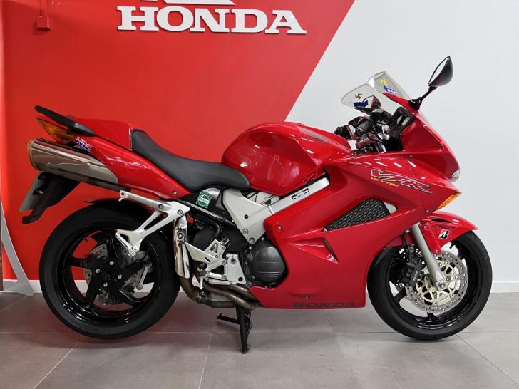 Honda VFR800F2 