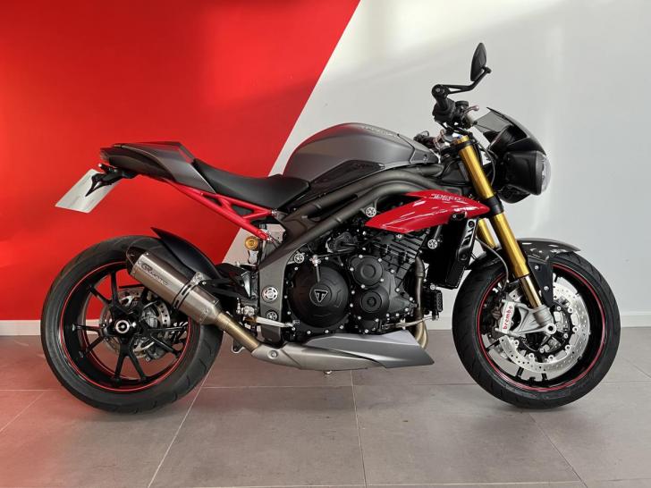 Triumph SPEED TRIPLE R 1050 