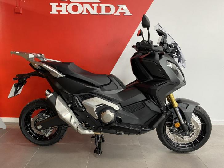 Honda ADV750-R X-ADV 