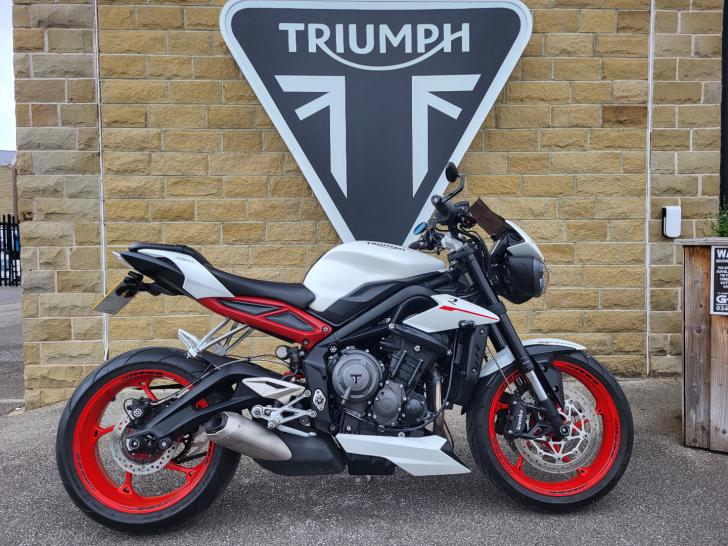 Triumph STREET TRIPLE 765 R