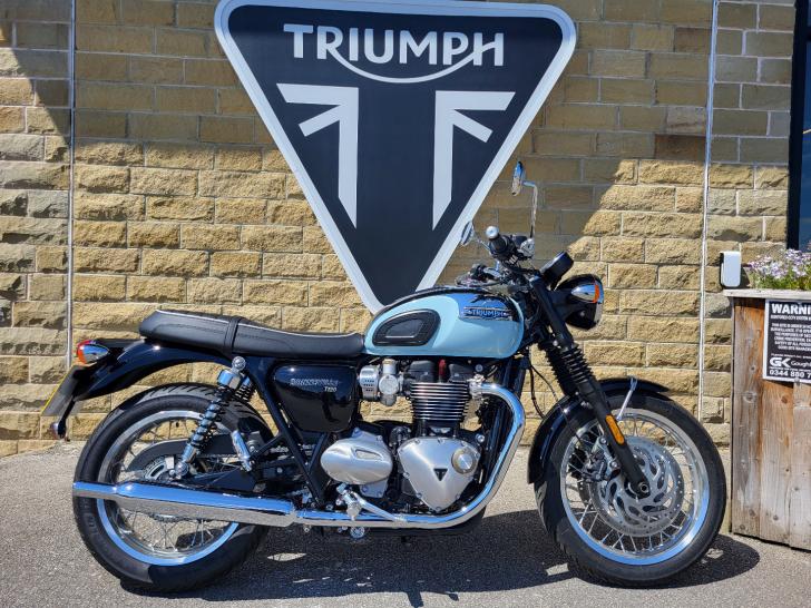 Triumph BONNEVILLE T120