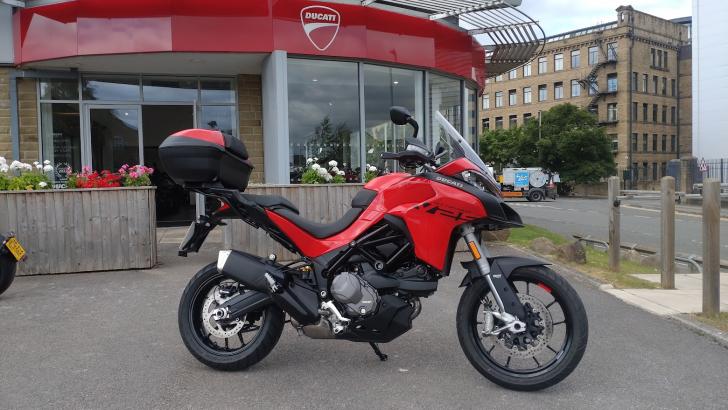 Ducati MULTISTRADA V2 S