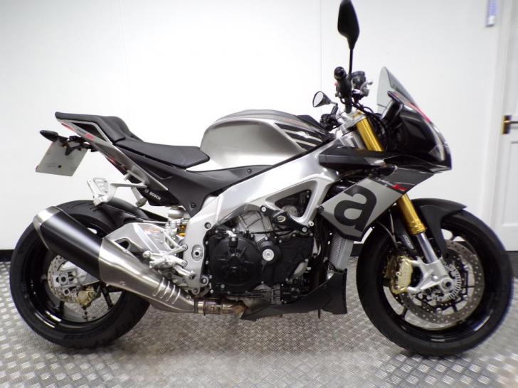 Aprilia TUONO V4 1100