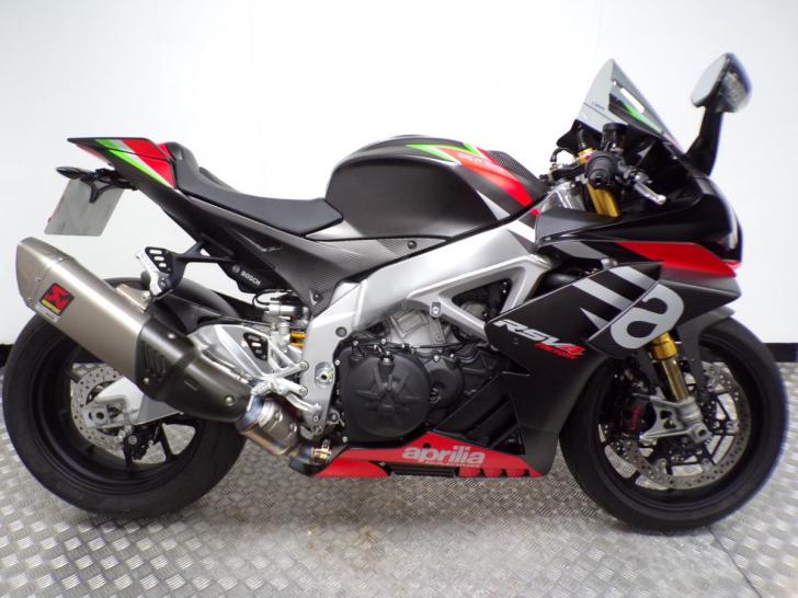 Aprilia RSV4 FACTORY 1100