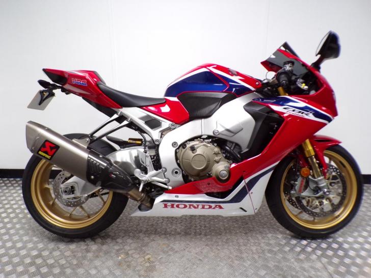 Honda CBR1000RR SP 