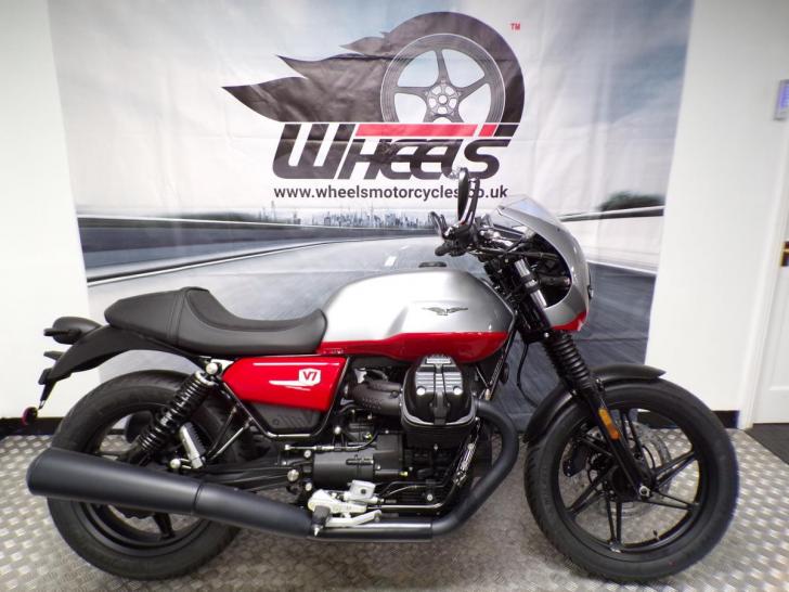 Moto Guzzi V7 Stone Corsa