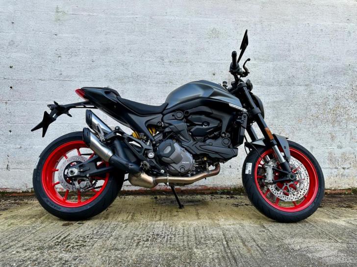 Ducati MONSTER 2021-25 