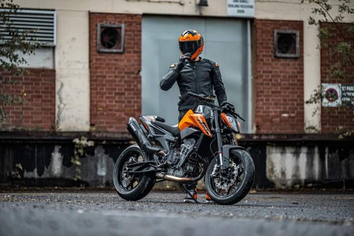 KTM 790 DUKE