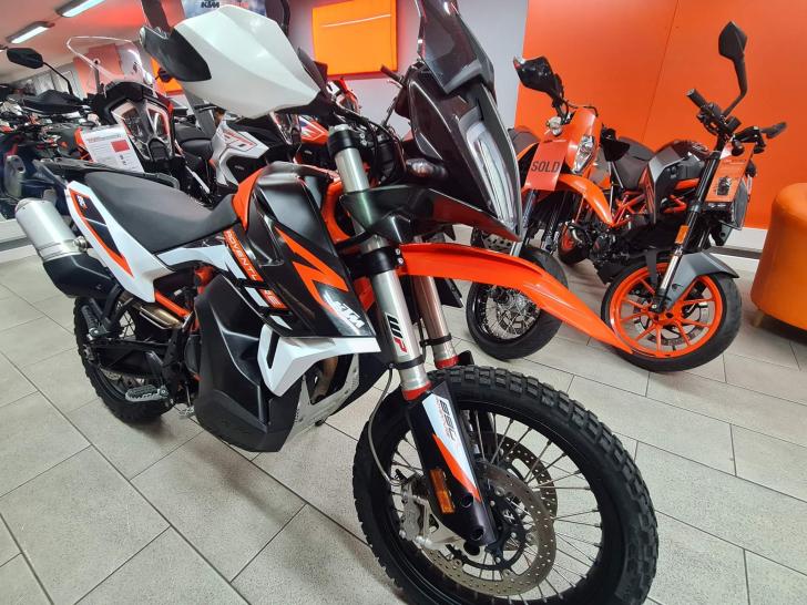 KTM 890 ADVENTURE R