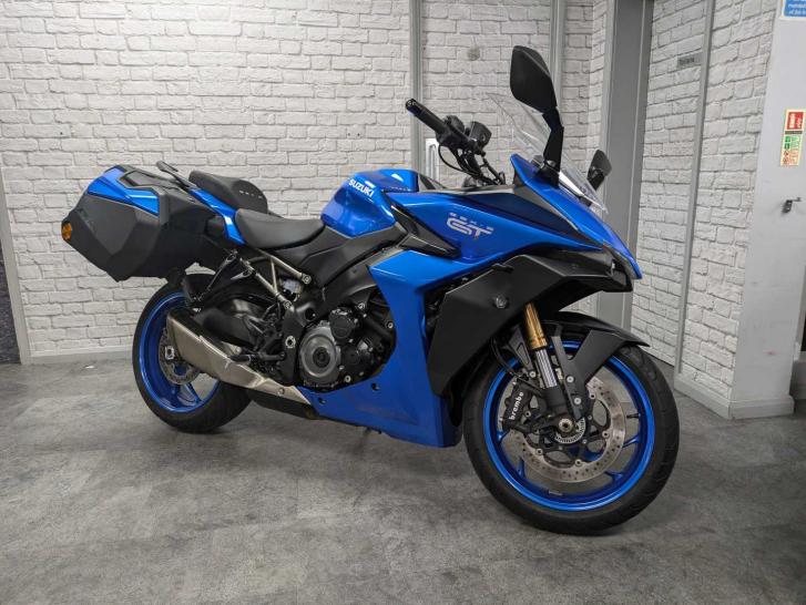 SUZUKI GSX-S1000GT+