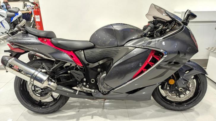 Suzuki GSX1300R HAYABUSA