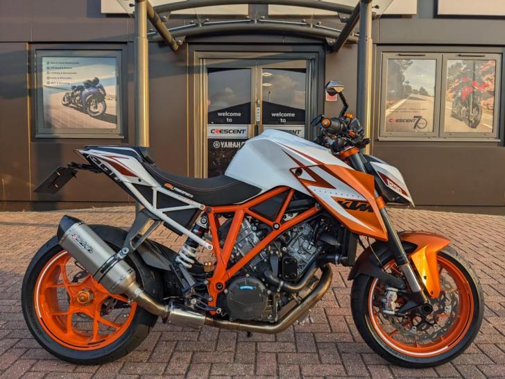 KTM 1290 SUPERDUKE R SPECIAL EDITION 2016 