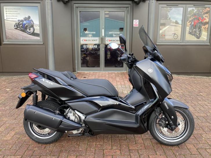 Yamaha XMAX 300 TECH MAX