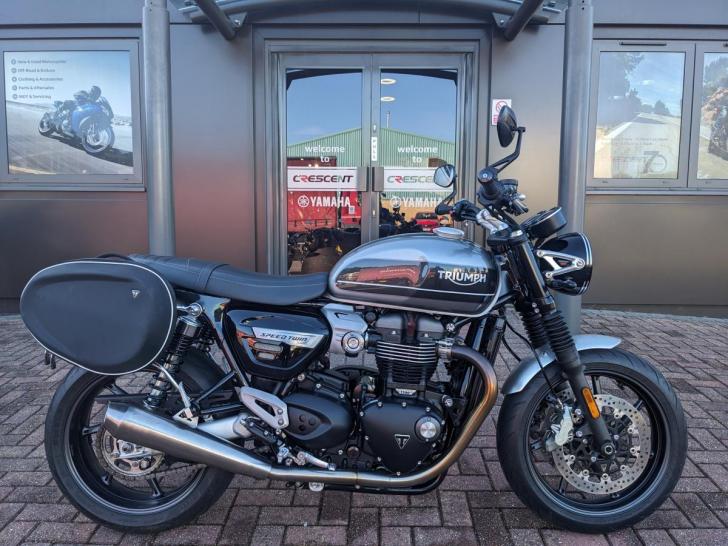 Triumph SPEED TWIN