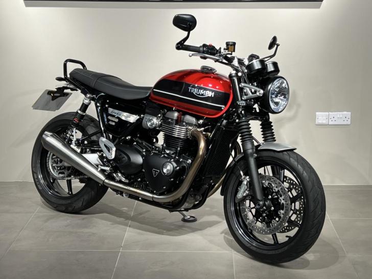 Triumph SPEED TWIN