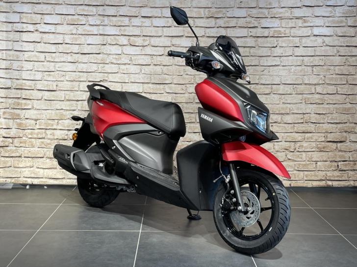 Yamaha RAYZR 125 