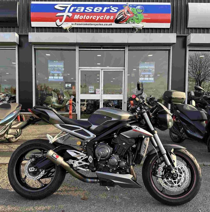 Triumph STREET TRIPLE 765 RS